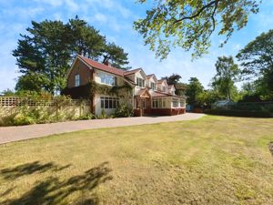 Photo 22- click for photo gallery